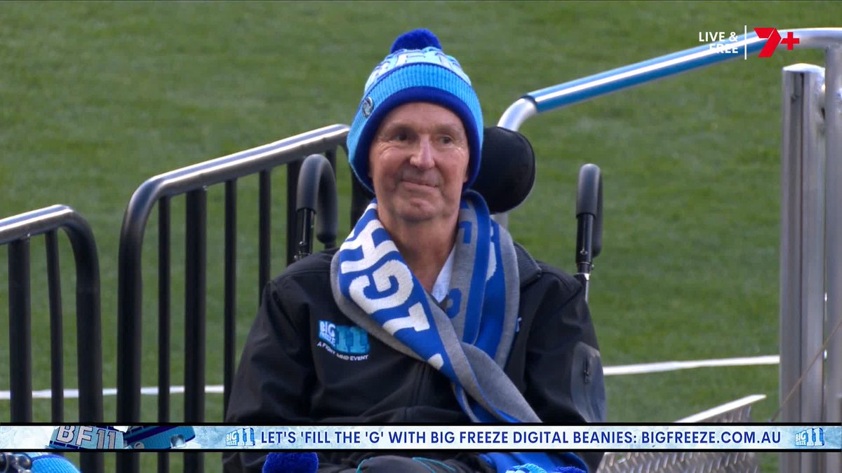 "He is a truly great Australian, and a man of great inspiration." 💙 #BigFreeze11
