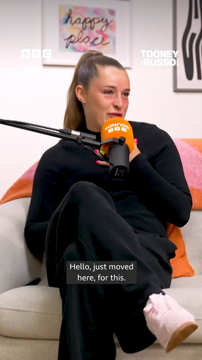 The only way is... Manchester? 😅 Could you imagine Ella Toone on reality TV?! 📺