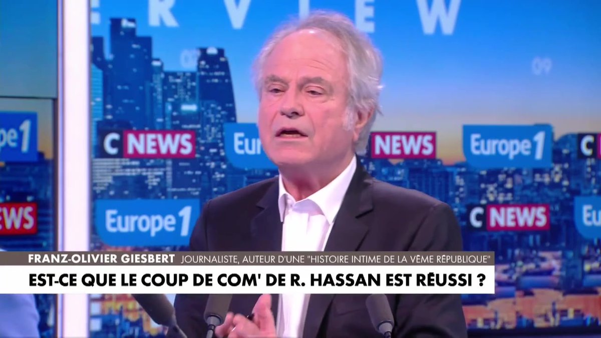 Emmanuel Macron "est un président girouette, il se prend pour le vent, mais il n'est que la girouette" selon F-O Giesbert #LaGrandeITW #Europe1