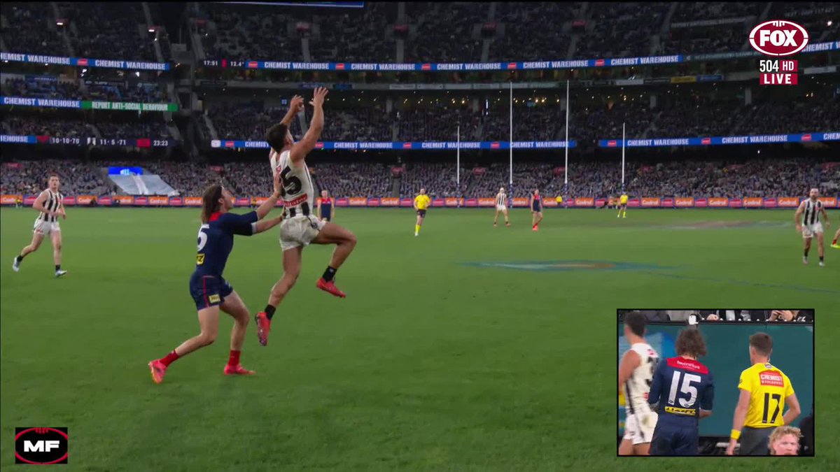 Nick Daicos got a free kick for a push in the back. Correct call? 📺 Watch #AFLDeesPies LIVE on ch.504 or stream on Kayo: ✍️ BLOG 🔢 MATCH CENTRE