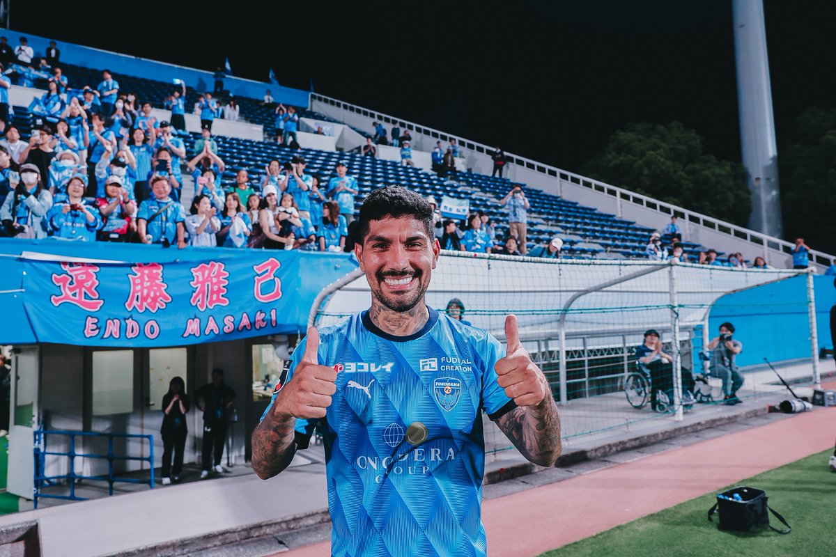 #ユーリララ 選手の魂のヘディング弾⚡ #福森晃斗 選手の完璧なクロスに合わせ、追い上げムードは最高潮に🔥 #yokohamafc #横浜FC #横浜FCC大阪 6/14(土)川崎フロンターレ戦は川崎フロンターレ公式マスコット「#ふろん太」と「#カブレラ」が来場！