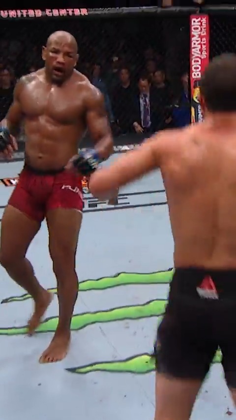If you have not seen this gem, please do yourself a favor. Robert Whittaker vs. Yoel Romero 2 proved that sequels can be better than the original ⚡️