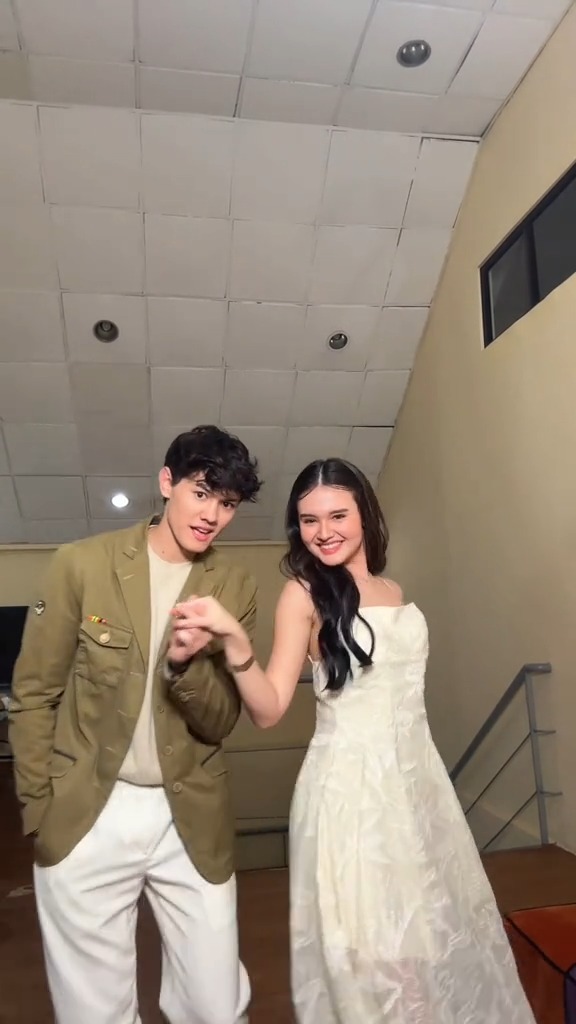 Over naman sa kilig! 🥰 May nabuo rin palang final duo sa outside world? 👀 🎥: Josh Ford on TikTok #PBBCollabWithGMA #JoshFord #KiraBalinger #KiSh