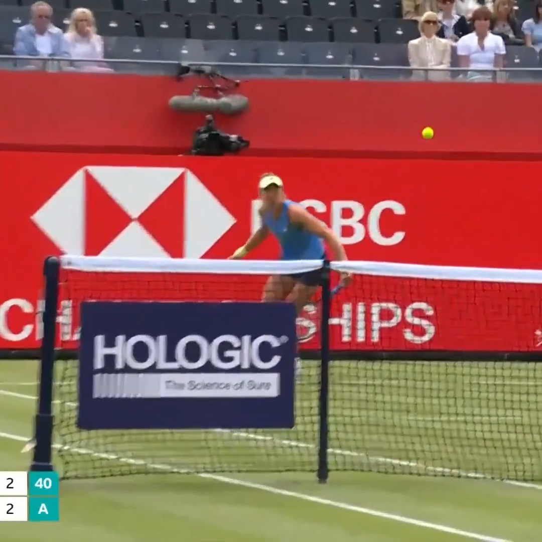 "Lovely touch" from Beatriz Haddad-Maia 😮‍💨 #HSBCChampionships