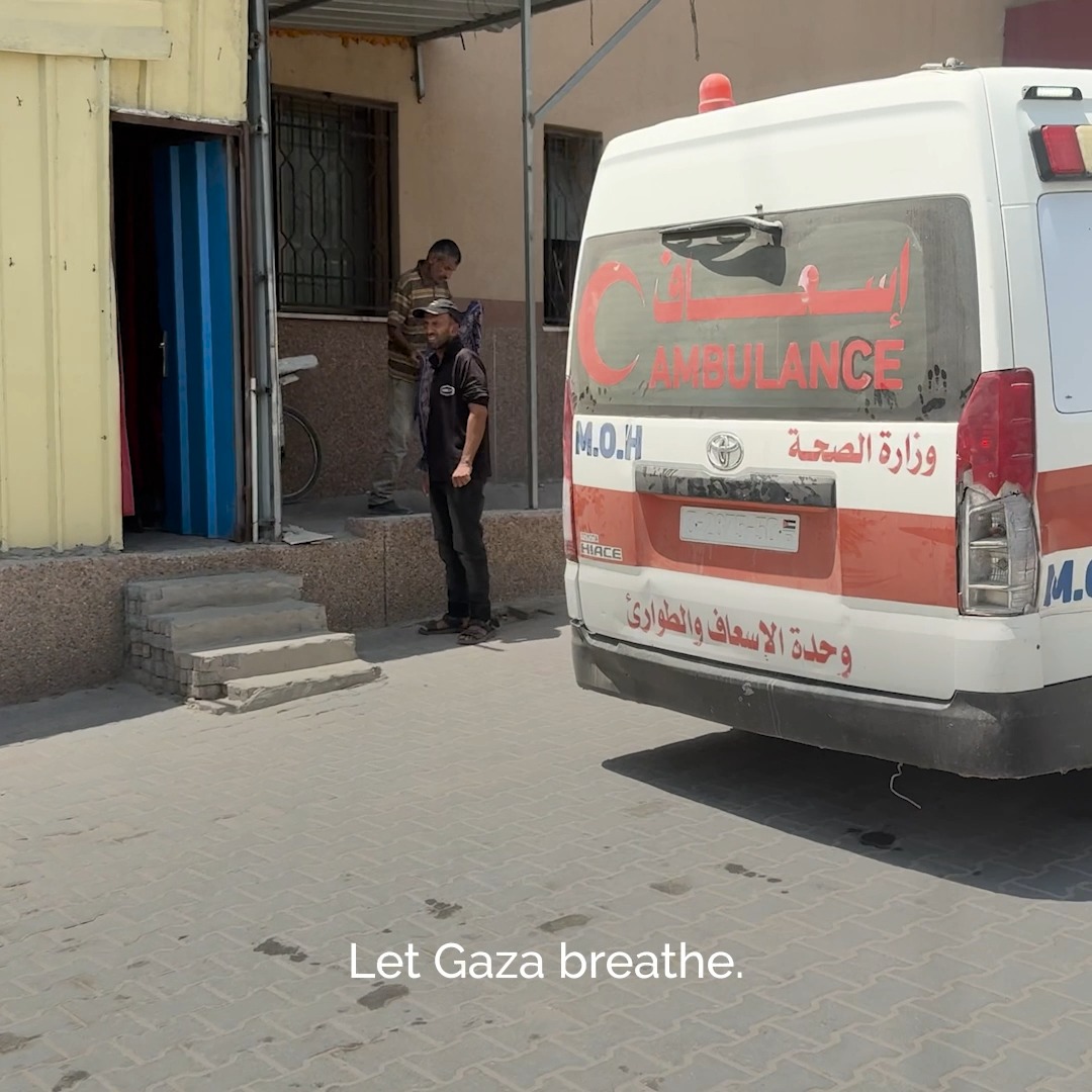 In #Gaza, only 38% of health service points are still functioning - all partially. In some governorates, no hospitals remain up and running. As the health system collapses, survivors' lives are on the line. Health care must be protected. Humanitarians must be allowed to work.