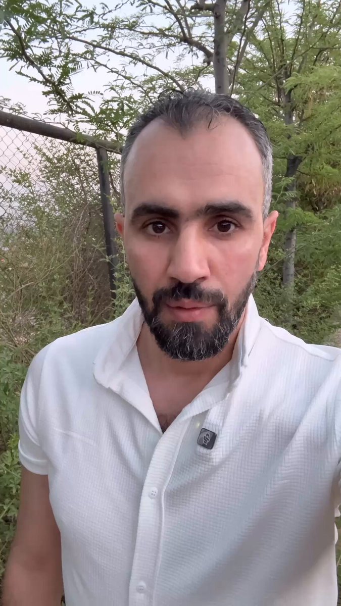 لما بيصيروا الجلّادين وسيط سلام، الضحية بترجع بتنقتل مرتين.. السلم الأهلي اللي بيشارك فيه مجرمين متل فادي صقر، وسقراط الرحية هو سلم مشوّه.. لأن مكانهم الطبيعي السجون .