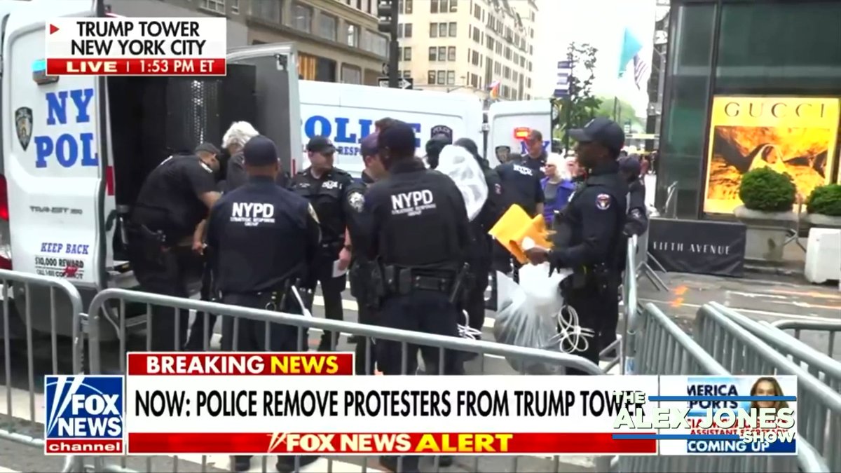 BREAKING: Police Remove / Arrest Protestors Inside Trump Tower, NYC