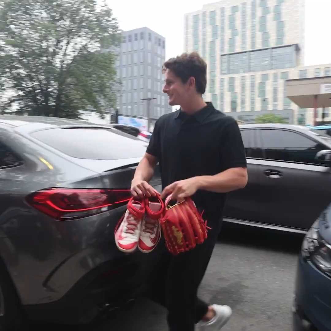 Rolling up to Fenway.