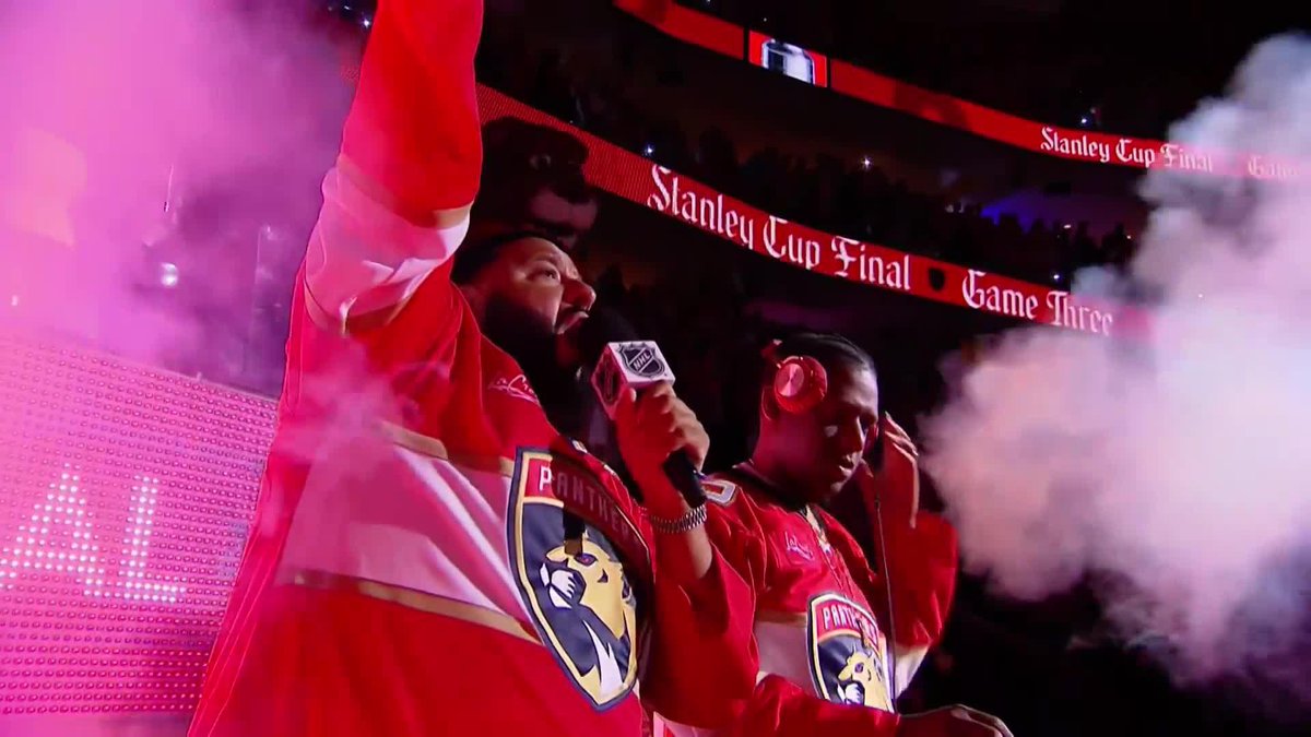 DJ Khaled letting us know Game 3 begins RIGHT NOW 🔑