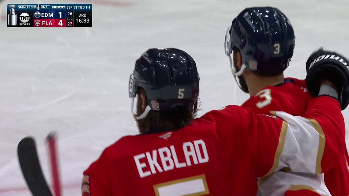 WOW 🤯 This x - Florida Panthers passing play on the power play is NSFW. #StanleyCup Team Players presented by Budweiser