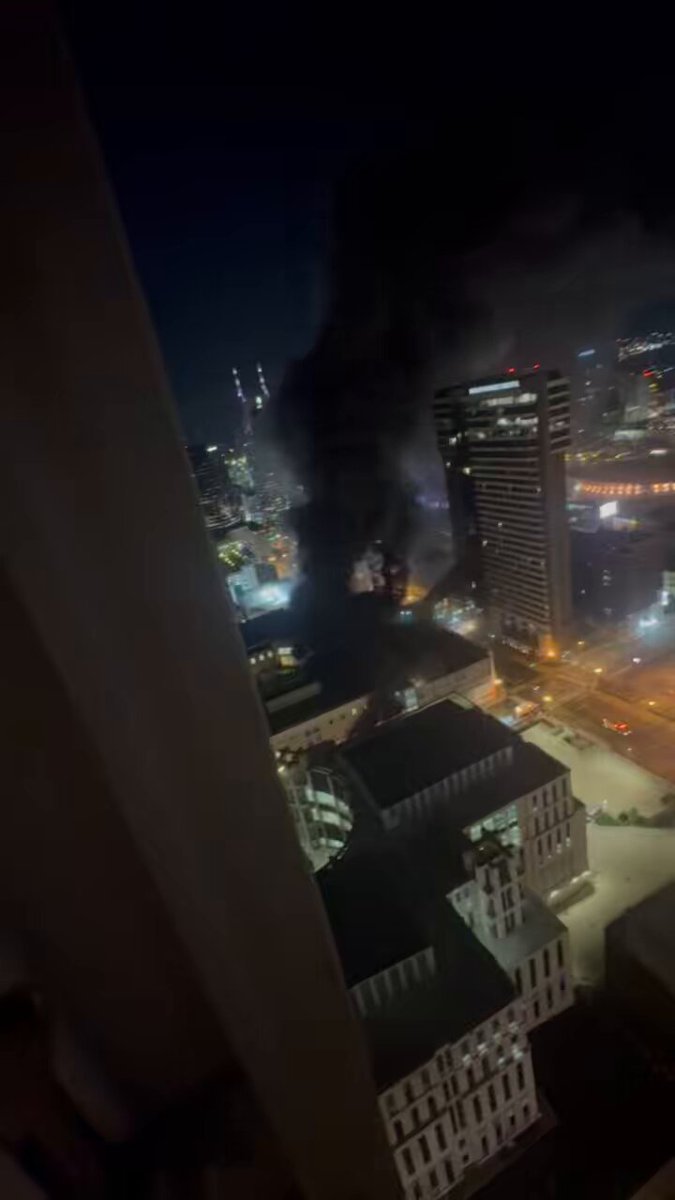 friend said he heard explosions downtown Nashville and the library is on fire wtf!