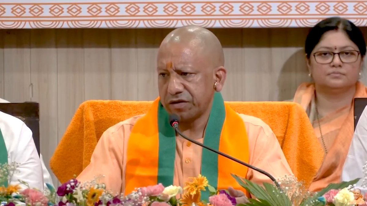अब चेहरा देखकर नहीं, बल्कि पात्रता के अनुरूप हर व्यक्ति को बिना भेदभाव के शासन की योजनाओं का लाभ मिलता है...