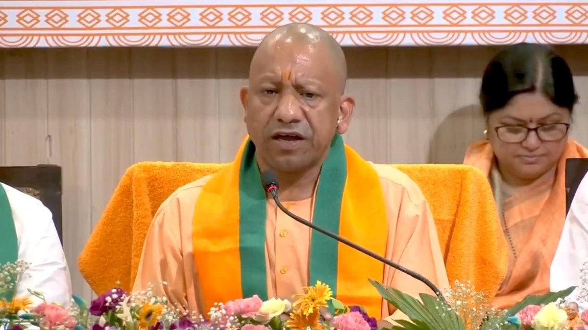 आस्था और अर्थव्यवस्था का बेहतर समन्वय हो सकता है, विरासत भी विकास का माध्यम बन सकती है, यह हम सभी ने महाकुम्भ-2025, प्रयागराज के माध्यम से देखा है...
