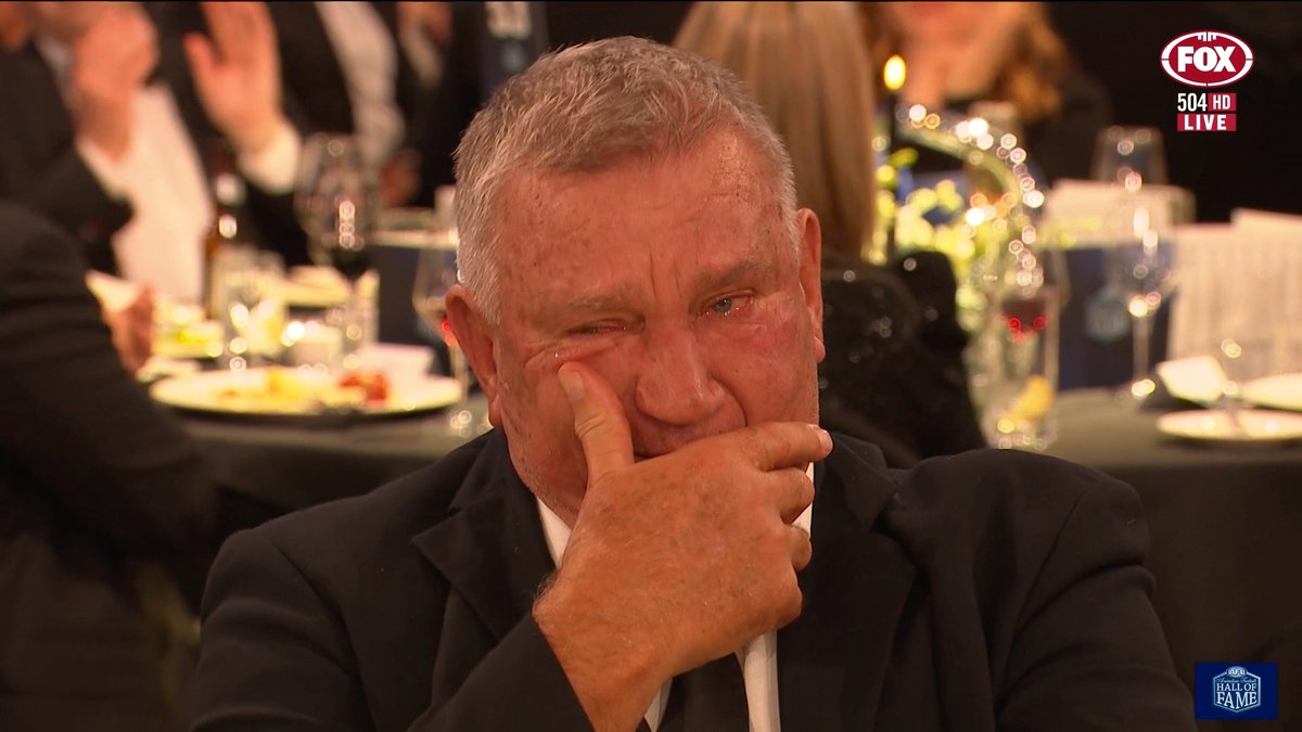 "I can't imagine how hard it would've been to tell your 13-year-old daughter that she couldn't play the game she loves anymore ... and now she's standing next to you in the Hall of Fame." 📺 Watch the Hall of Fame on ch.504 or stream on Kayo: