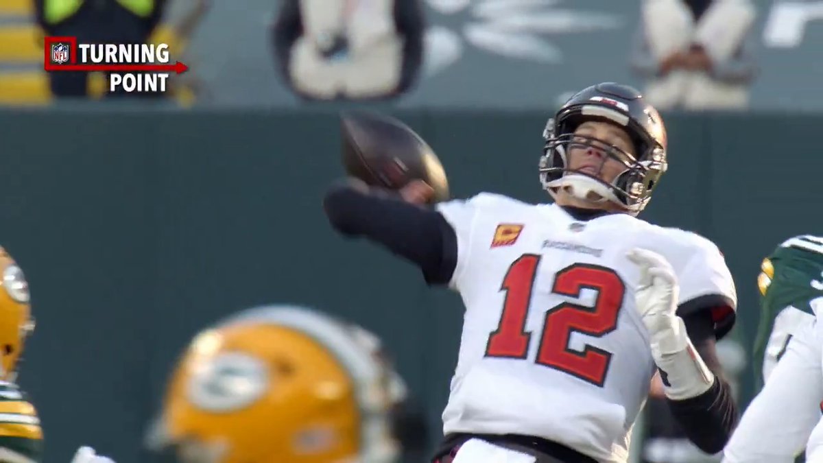 "Everyone's gotta go." Tom Brady's Hail Mary to Scotty Miller in the 2020 NFC Championship game is an underrated clutch moment 🐐 Tampa Bay Buccaneers