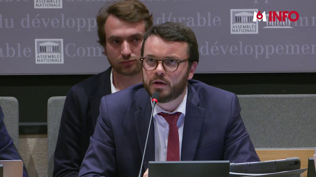 L'influenceur et acteur pornographique AD Laurent était entendu aujourd'hui par la commission d'enquête parlementaire sur les effets psychologiques de TikTok sur les mineurs. Le créateur de contenu a notamment dû s'expliquer devant les députés sur son humour.