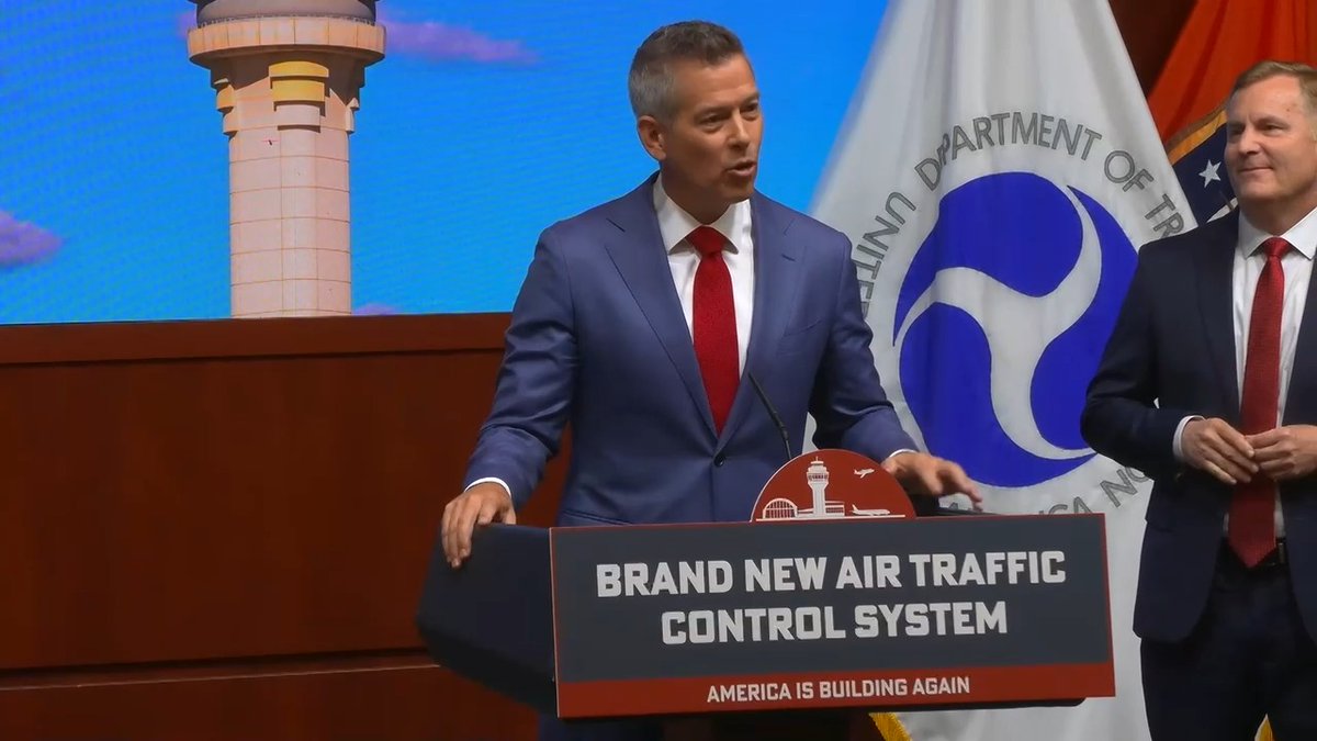 Proud to have welcomed industry leaders for a two day conference at U.S. Department of Transportation to hear about our plan to build a brand new air traffic control system. America deserves a system they can be proud of, and now is the time to make it happen. We look forward to working with the best and brightest to make it happen.
