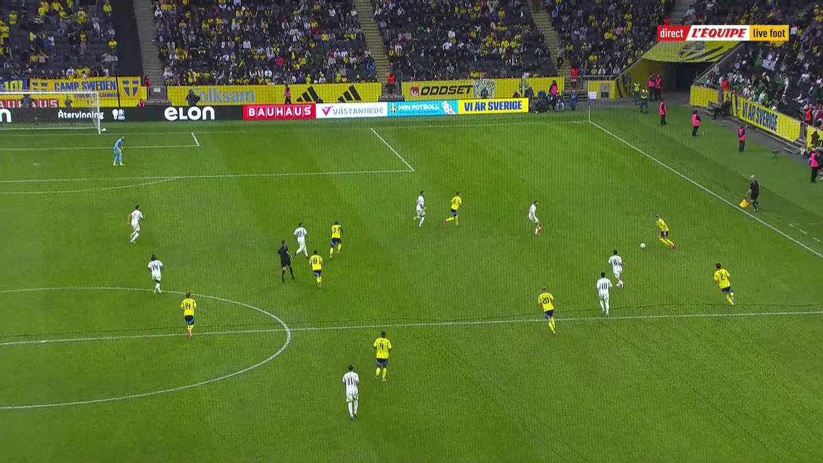 L'Algérie est MENÉE 2-0 contre la Suède à la pause ! 🇩🇿😦 ( 🎥 L'Équipe )
