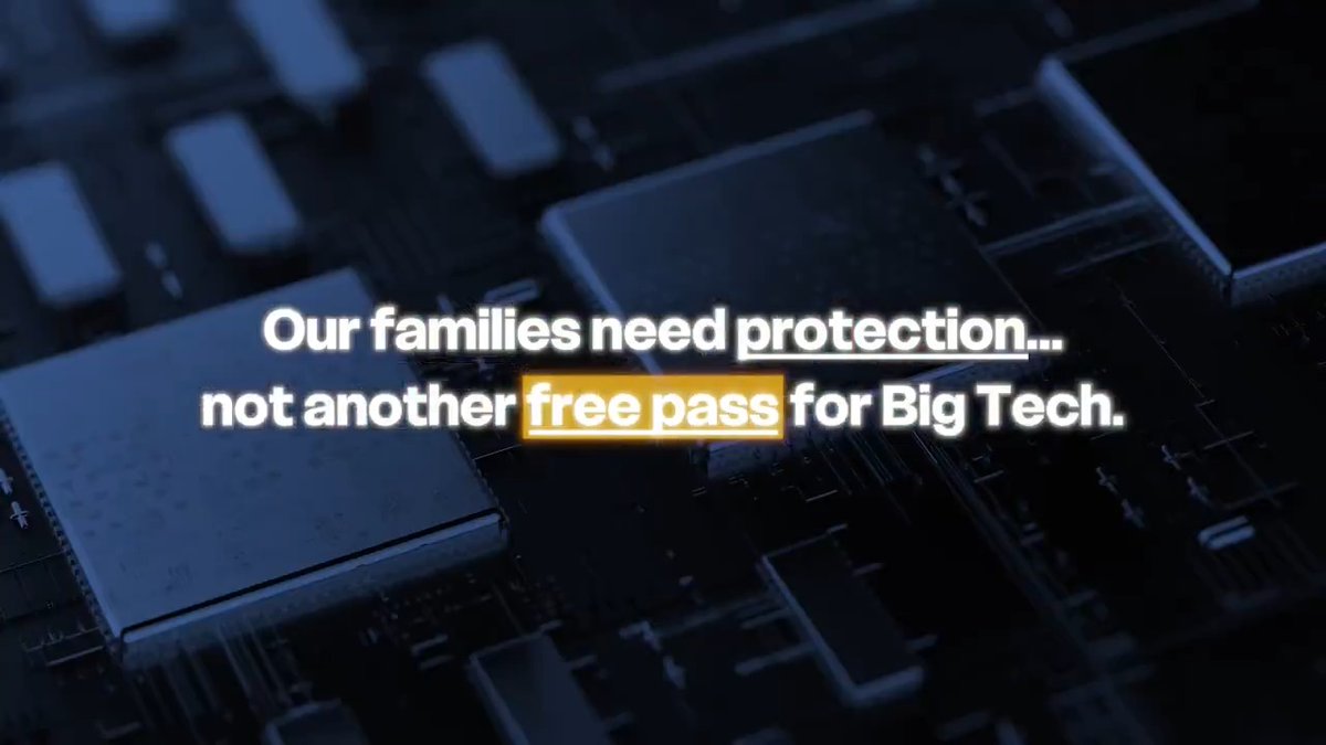 🚨 Congress is considering giving Big Tech a 10-year get-out-of-jail-free card on AI, banning state AI legislation for the next decade. From job loss to surveillance, the risks to our families and communities are significant - and Americans across the aisle are pushing back 👇✍️