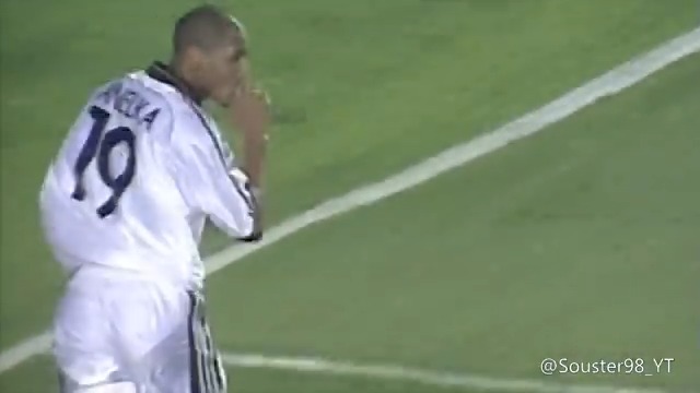 Young Nicolas Anelka - Shot Opportunity Creation