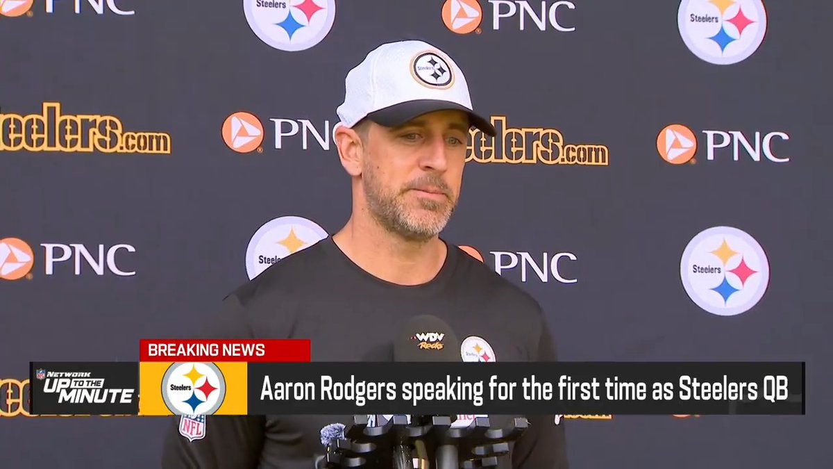 "I think it starts with Mike Tomlin." Aaron Rodgers on the appeal of playing for Mike Tomlin and the Pittsburgh Steelers.