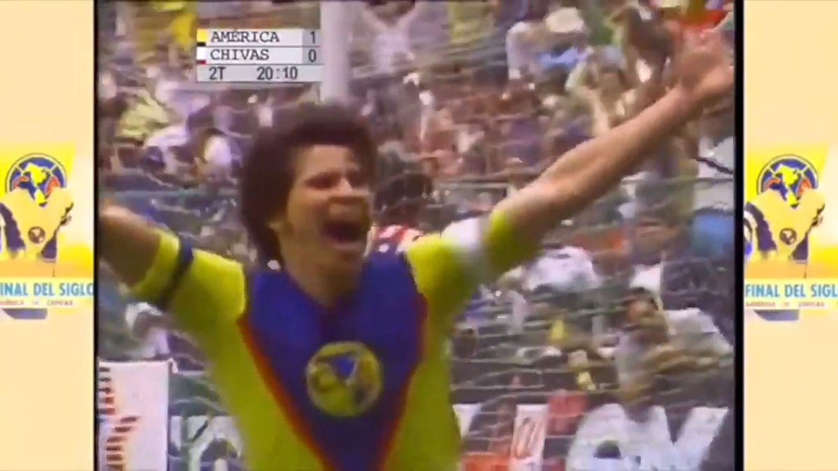 Hoy se cumplen 41 aรฑos de La Final del Siglo, el Club Amรฉrica fue campeรณn despuรฉs de ganarle a Chivas teniendo un jugador menos y con un penal que atajรณ Hรฉctor Miguel Zelada๐๐ฆ
๐ Es el momento mรกs grandioso en la historia de nuestro equipo๐โจ