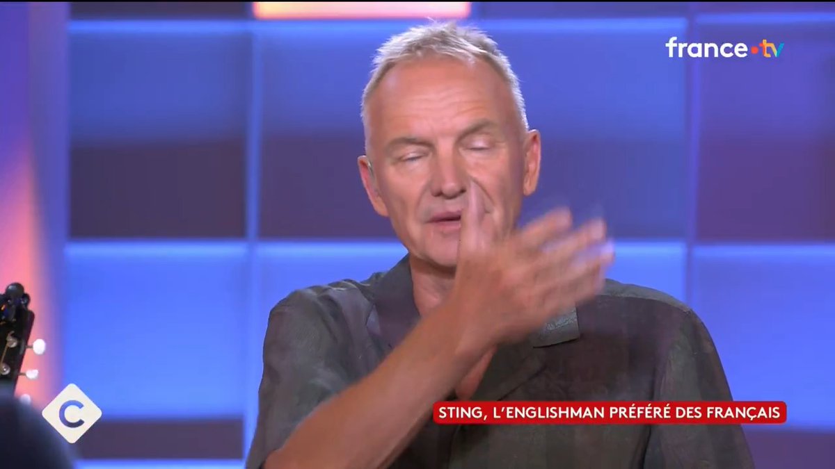 Quand Johnny Hallyday déclarait que Sting était son chanteur préféré : “Vous m’apprenez quelque chose de très touchant. C’est une belle surprise. C’est moi qui admire Johnny, c’est une icône !” - Sting dans #CàVous