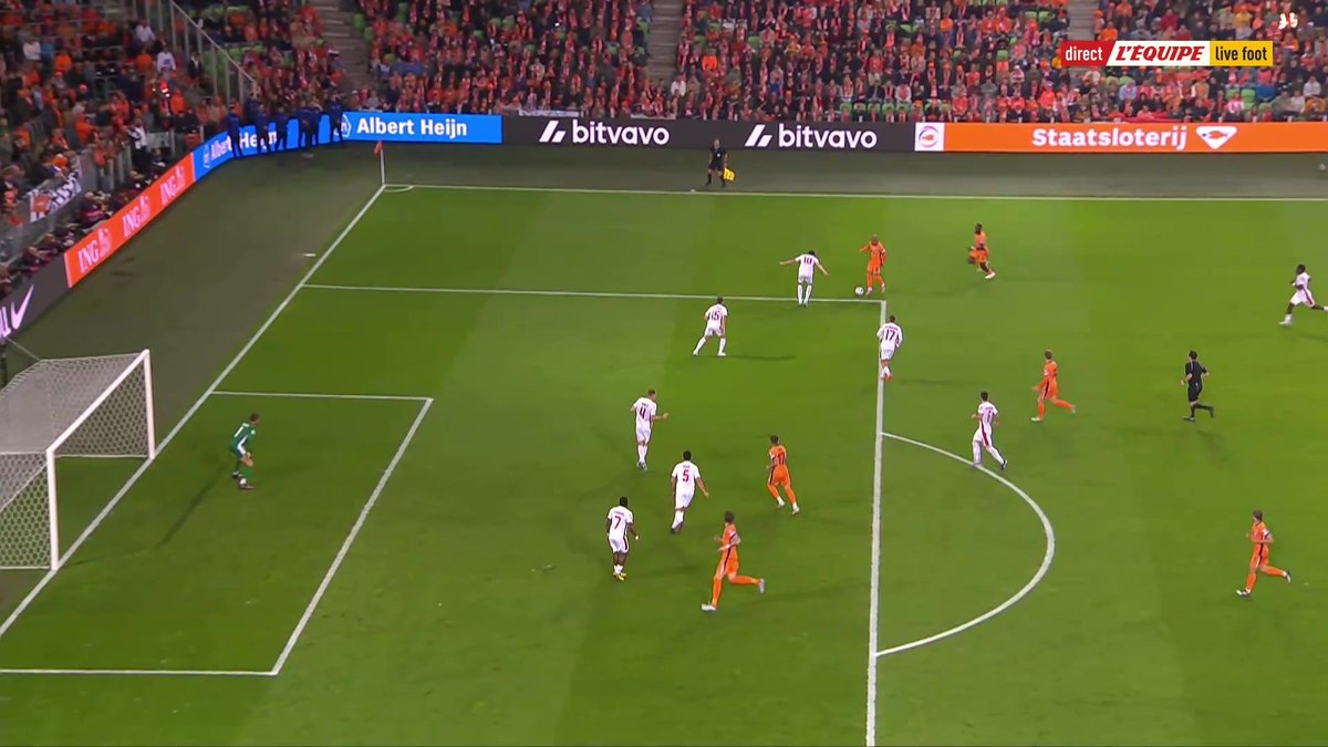 🇳🇱⚽️🇲🇹 Micky Van de Ven parachève le succès des Pays-Bas, 8-0 ! #lequipeFOOT