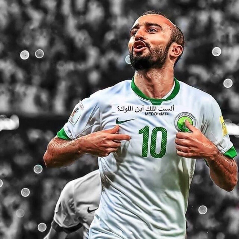 كنا نمتلك مهاجم وهداف حقيقي وحاسم اسمه محمد بن إبراهيم السهلاوي البلنتاوي الله يذكر أيامه بالخير أفضل لاعب سعودي في القرن الواحد والعشرين ليت المنفوخ سالم الدوسري يتعلم منه لو قليل