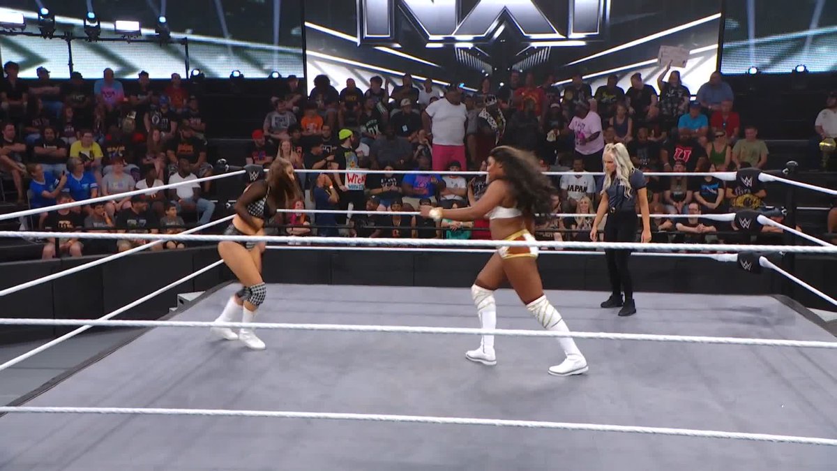 .Wren Sinclair is taking it to Lash Legend! 😮‍💨 #WWENXT