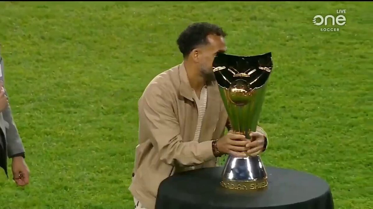 Canadian Shield champions, you’ll never sing that 🎵🏆 #CanMNT
