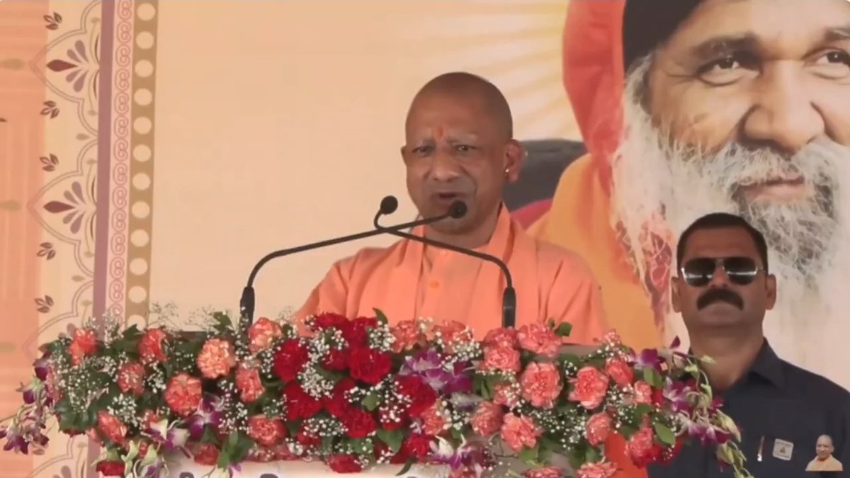 दिव्य संतों ने समाज को एकता की राह दिखाई, वह राह जो कोई कैराना और कांधला की घटना नहीं होने देती है, यह वही राह है, जो हमें सुरक्षा की गारंटी देती है, हमारे संरक्षण की गारंटी भी देती है…
