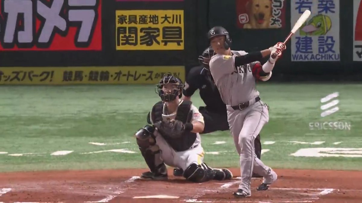 巨人 #坂本勇人 選手に走者一掃のタイムリー2ベースヒットを許す... #sbhawks #giants #日本生命セ・パ交流戦2025 #交流戦 #セ・パ交流戦 👇ライブ配信はこちら