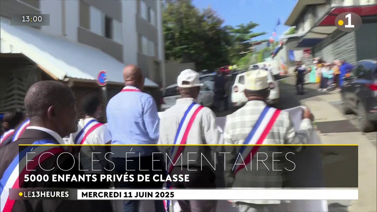 🔴 Près de 5 000 enfants sont privés de cours, faute de places suffisantes dans les écoles à Mayotte.