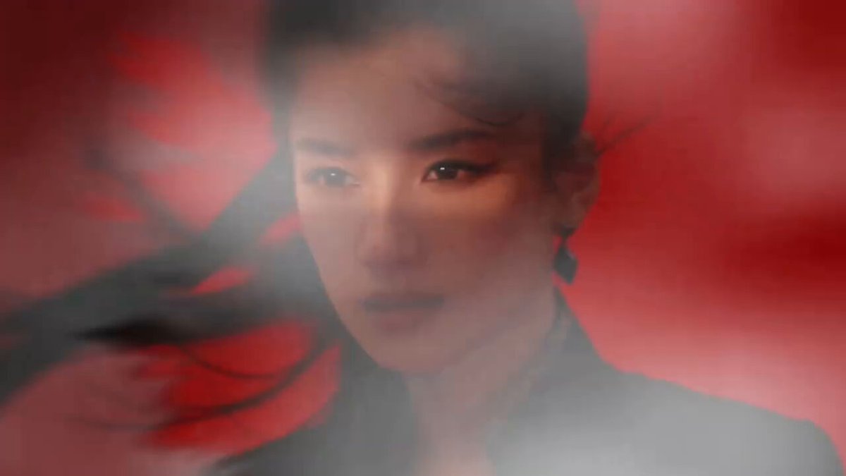 #ZhangJingyi’s studio shares photoshoot vid