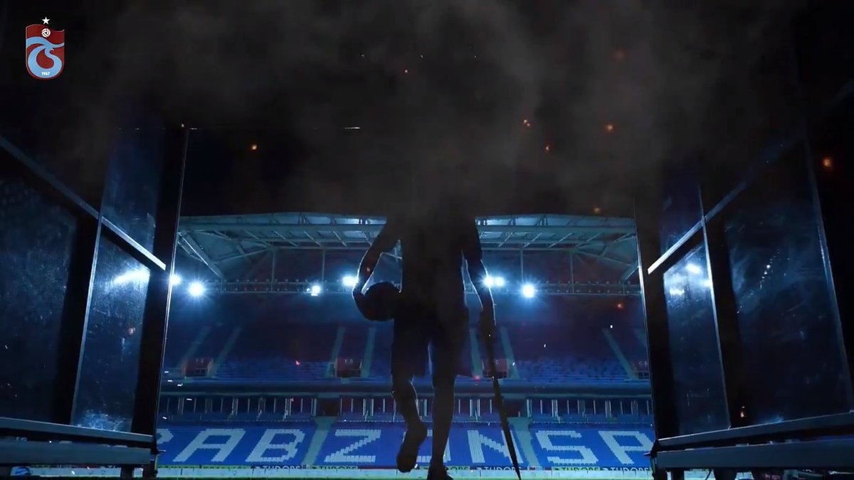 Trabzonspor'un şampiyonluk sezonu öncesi transferleri: 25 mayıs 2021 ▪️Gervinho ▪️Bruno Peres 8 Haziran 2021 ▪️Marek Hamsik Bugün 11 Haziran 2025!