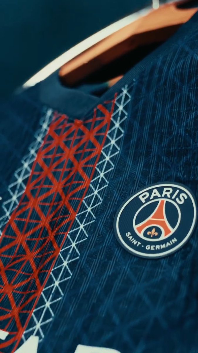 Notre nouveau maillot en détails 🔍 ➡️
