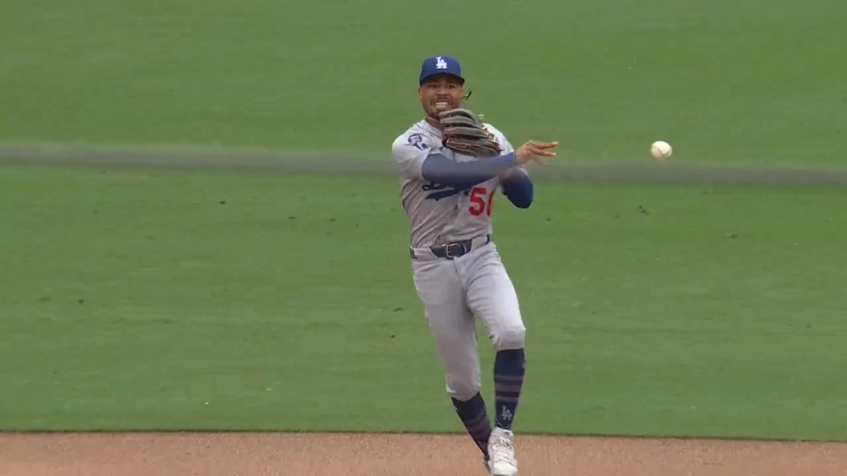 Mookie making it look easy!