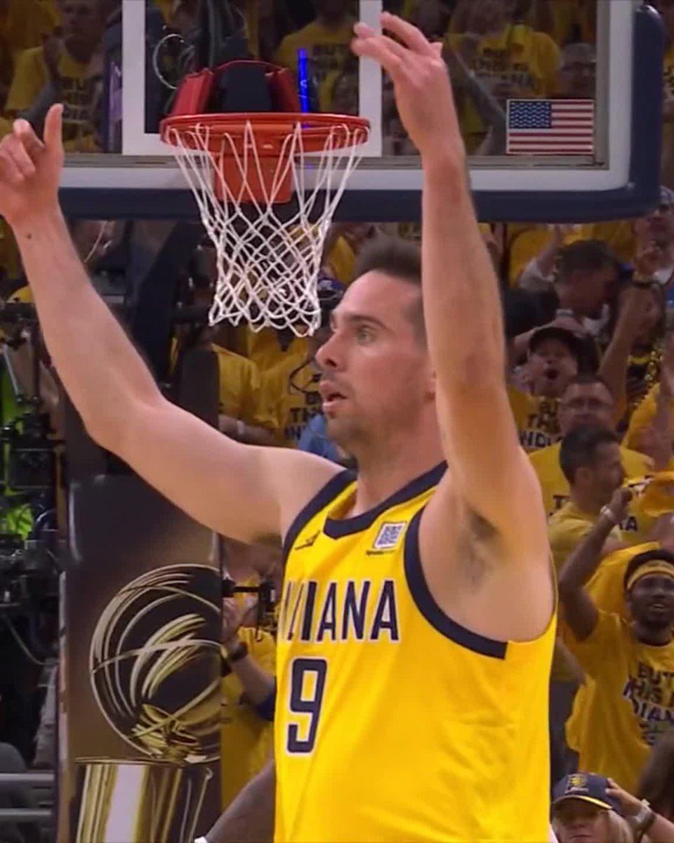 T.J. MCCONNELL HAS INDY ON THEIR FEET IN GAME 3 🔥