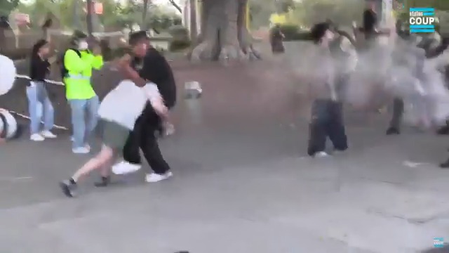 🚨"Jesus you just hit me!" our reporter Notorious Tinatanium 🆓 shouts as LA County Sheriff officers hit her with "less lethal" ammunition. "I got hit by a less lethal, I'm OK, that's what the Kevlar's for...it didn't penetrate anything." LIVESTREAM link below