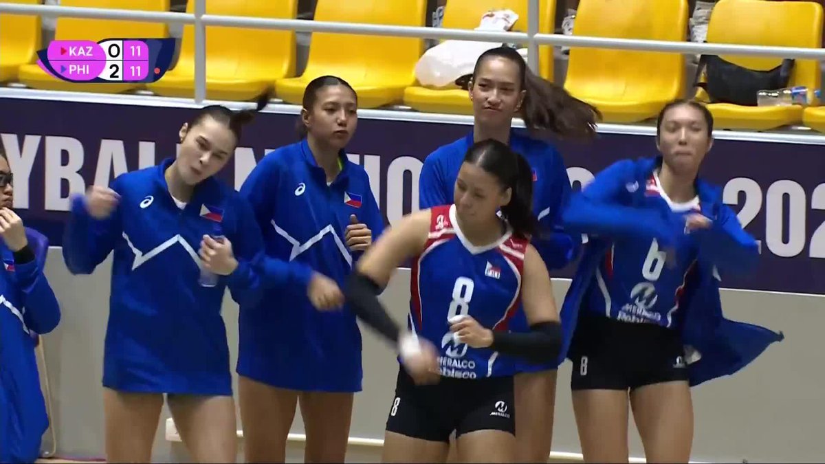 KAYA SIYA NO. 1 PICK 😤 Bella Belen delivers three consecutive points and sparks a joyful Alas Pilipinas celebration against Kazakhstan in the 2025 AVC Women’s Volleyball Nations Cup. #AlasPilipinas