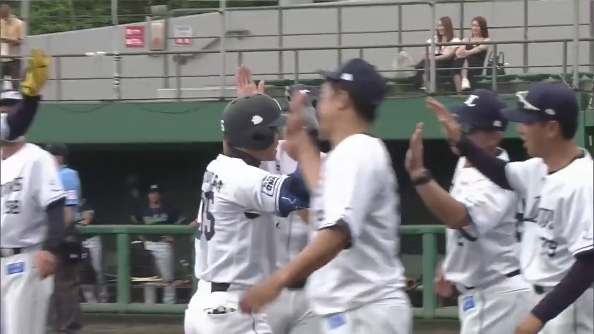【ファーム】 埼玉西武 ドラフト4位ルーキー #林冠臣 選手が9回二死から起死回生の第1号同点2ランホームラン🌈 そして、延長10回に #松原聖弥 選手のサヨナラ打で逆転勝ち👏 #seibulions 👇ライブ配信はこちら