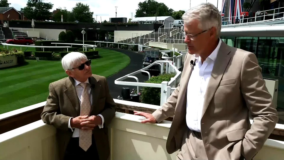 "I remember saying, 'Ladies and gentlemen, you have just seen the best horse there's ever been!'" 🩷💚 Willie Carson has fond Royal Ascot Racecourse memories of Frankel and Estimate... Watch in full: