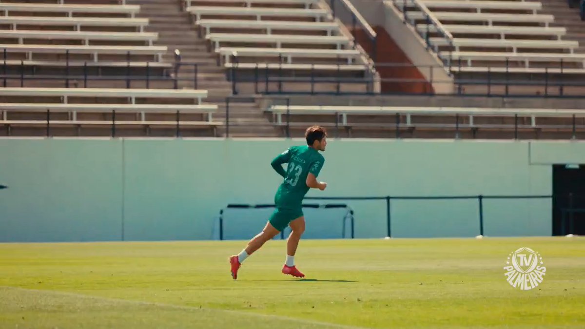 Que tal você acompanhar um #DiaDeTreino do #MaiorCampeãoDoBrasil nos States? Pois então acesse a TV Palmeiras e veja como foram os trabalhos de ontem! 😉 ➤