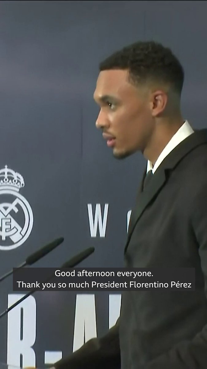 Trent Alexander-Arnold speaks in fluent Spanish as he's officially unveiled as a Real Madrid player 🇪🇸