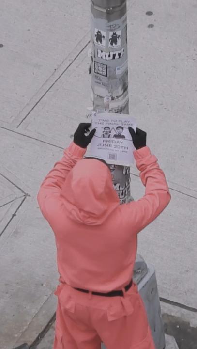 Pink guards spotted once again. Due to popular demand, MORE tickets have been added. Grab yours before they're gone: 🌍: