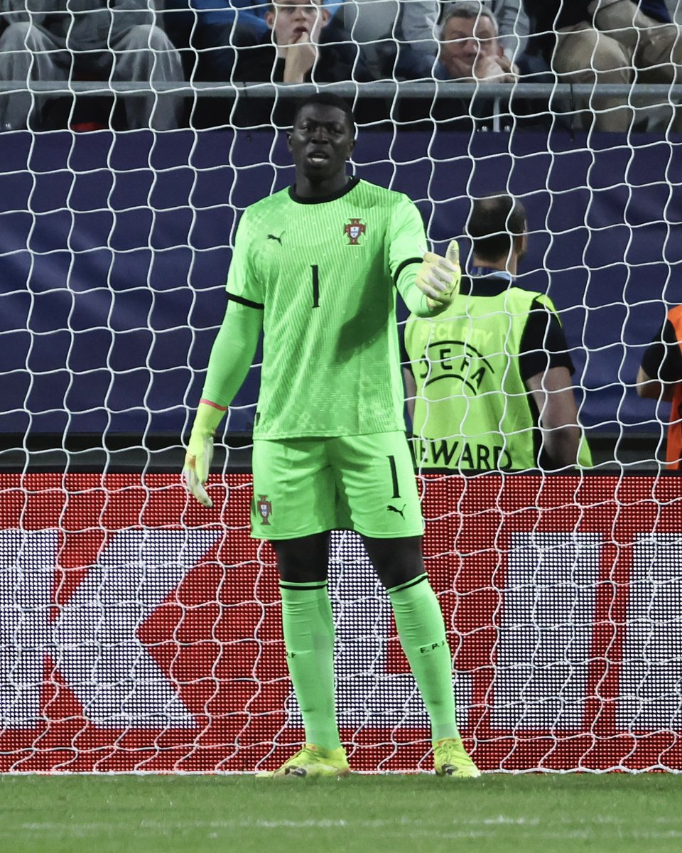𝗦𝗔𝗠𝗨𝗨𝗨. 🧤🚫 🎥 sport tv #FazHistória | #U21EURO