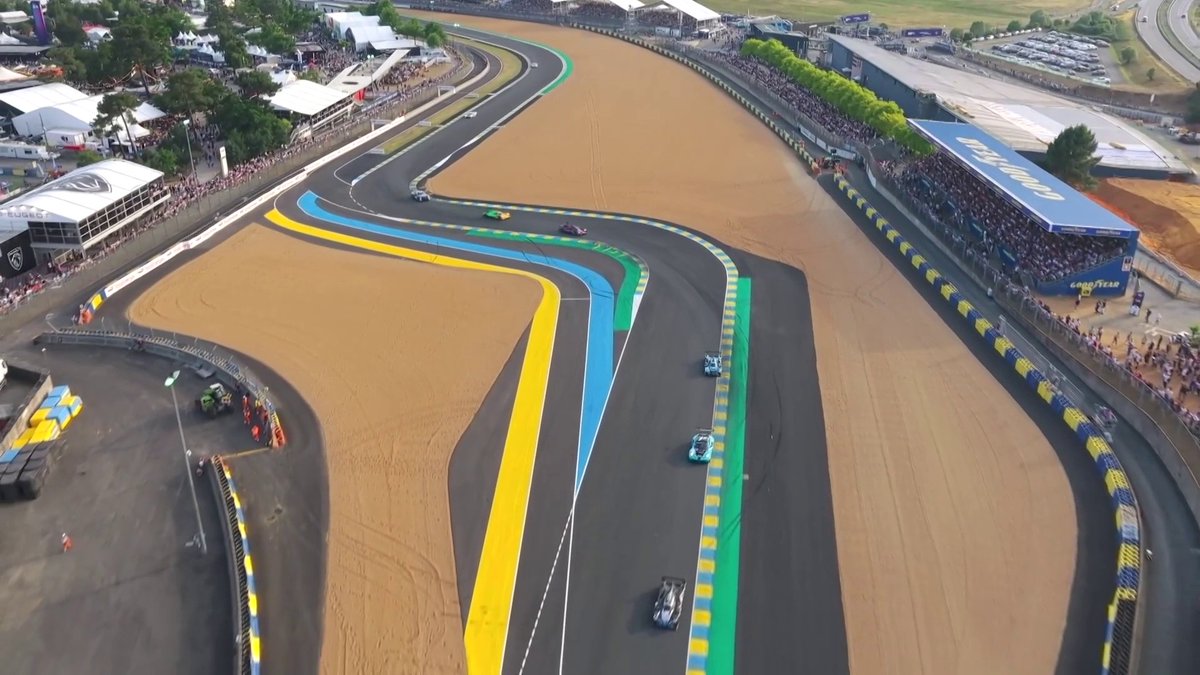 LMGT3 & LMP2 Hyperpole 1 is GREEN 🟢 20 minutes to get through to the top 10. Every second counts. Watch now on 🎥 #WEC #LeMans24