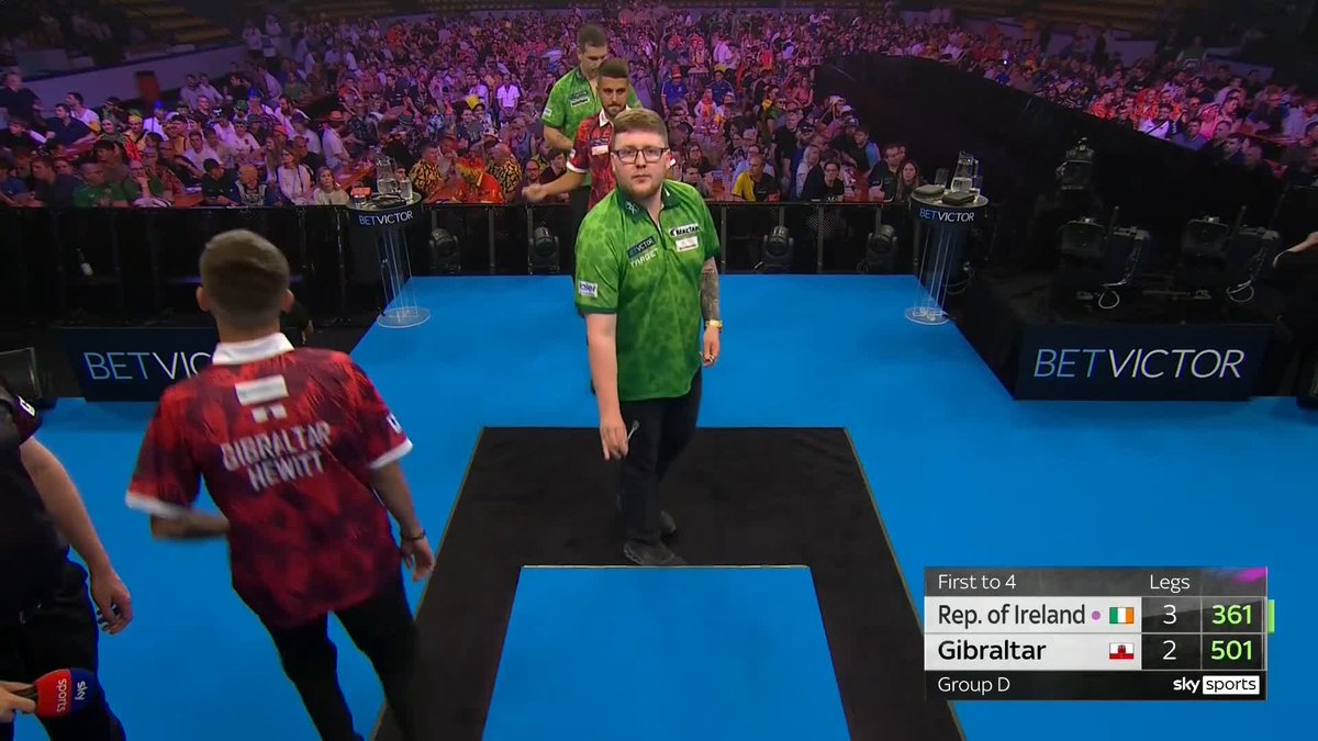 REPUBLIC OF IRELAND UNDERWAY! ๐ฎ๐ช Keane Barry rounds off a terrific 11-darter to wrap up a 4-2 victory for Republic of Ireland over Gibraltar! ๐บ #WCOD25 | First Round