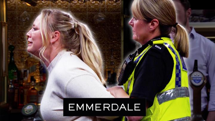 They've got the wrong person!!! 😰 #Emmerdale